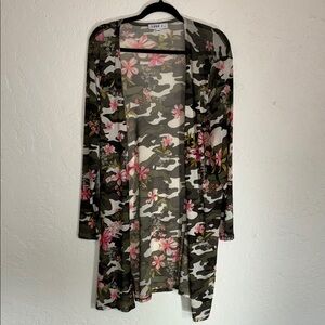 Love Tree Women's Camouflage Floral Cardigan